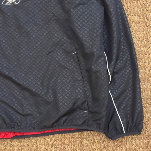 Vintage Calgary Flames NHL Reebok Era 1/4 Zip Pullover Jacket - Picture 9 of 15